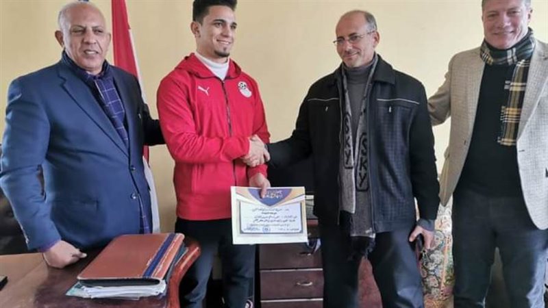 البحيرة تحصل على