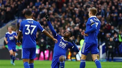 ليستر سيتي يضرب توتنهام برباعية في البريميرليج