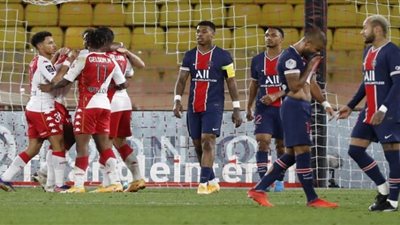 موناكو يفوز على باريس سان جيرمان 2ـ1 في الدوري الفرنسي