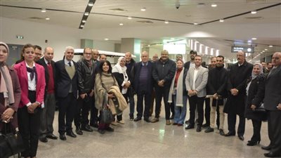 وزير الطيران: الإرتقاء بجودة الخدمات المقدمة للمسافرين والاعتماد على الطاقة الشمسية على رأس أولوياتنا