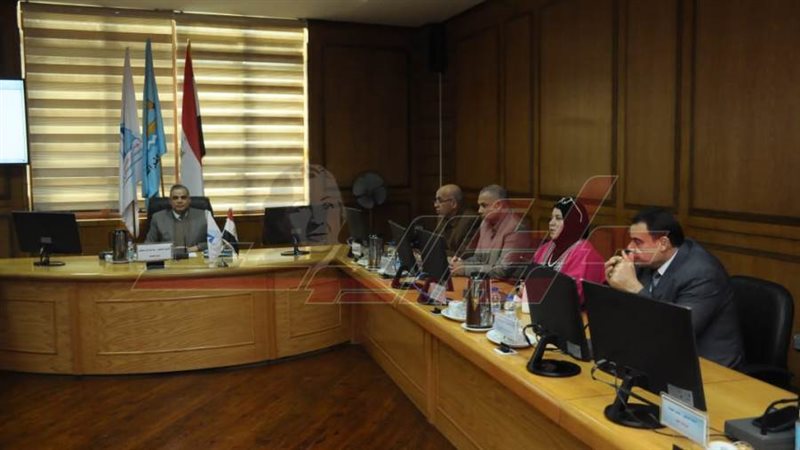 مجلس عمداء جامعة