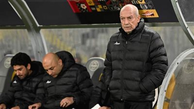 كواليس جلسة فيريرا مع لاعبي الزمالك قبل مواجهة المريخ السوداني 