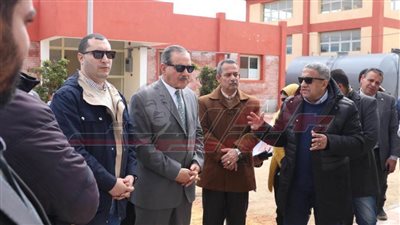 محافظ كفر الشيخ يتفقد مشروع محطة معالجة صرف صحي بمدينة مصيف بلطيم