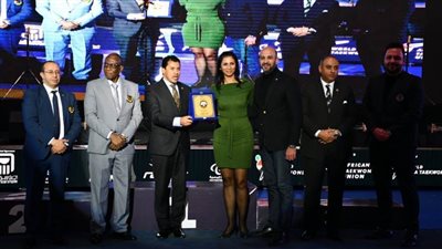 وزير الشباب والرياضة يفتتح بطولتي مصر الدولية وكأس الرئيس للتايكوندو