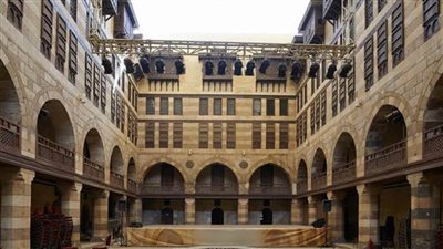 الأخلاق وتأثيرها على السعادة في بيت السناري