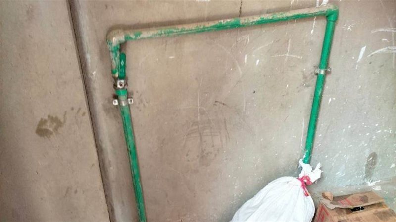 وصلات مخالفة للمياه