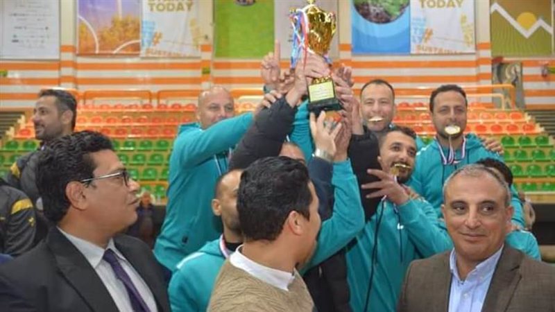 البحيرة الأولى علي