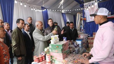 سكرتير بني سويف يتابع مشروعات الرصف بالخطة ومعارض 