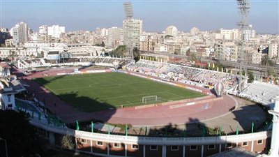 لجنة إعلامية من الكاف تتفقد استاد الإسكندرية