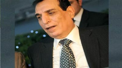  تشييع جثمان الأستاذ مرسي عطاالله من بهو مؤسسة الأهرام وصلاة الجنازة بعمر مكرم