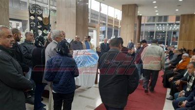 عاجل.. وصول جثمان الكاتب الصحفي مرسي عطالله إلى مؤسسة الأهرام
