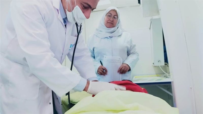 جانب من القافلة الطبية