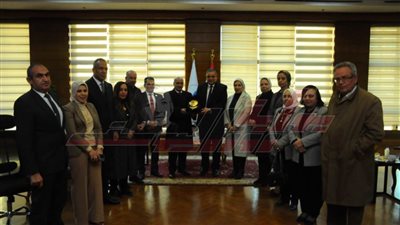 رئيس جامعة كفر الشيخ يستقبل لجنة 