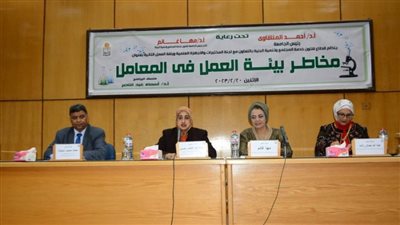 رئيس جامعة أسيوط يدعو أبناء الجامعة للحفاظ على البنية الإنشائية والتحتية وماتمتلكة الجامعه من مقومات