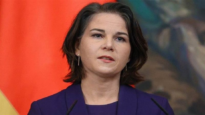 أنالينا بيربوك وزيرة