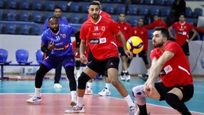 الأهلي يفوز على بني ياس الإماراتي بالبطولة العربية للطائرة