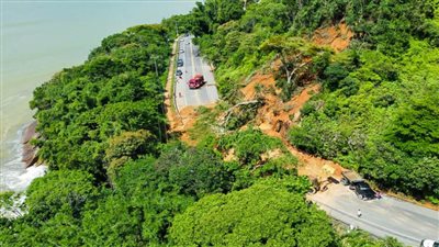 ارتفاع حصيلة فيضانات البرازيل إلى 40 قتيلاً و