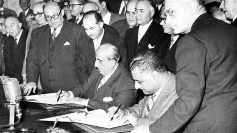 الرئيسان جمال عبدالناصر