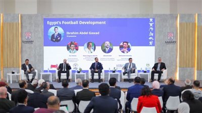 جلسة تطوير كرة القدم المصرية تناقش سبل تطوير اللاعب والمدرب والحكم
