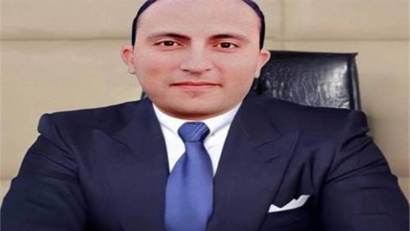 الدكتور أحمد مصطفى