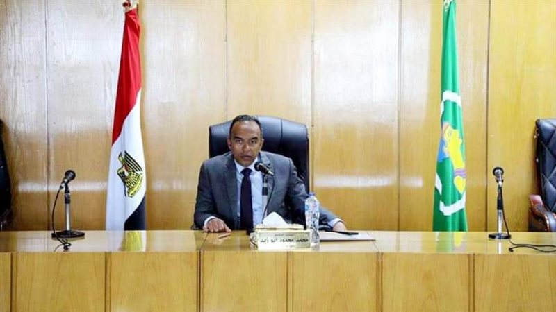 الدكتور محمد أبوزيد