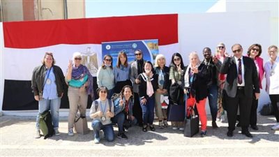  نائب محافظ الوادي الجديد تستقبل ضيوف مؤتمر 