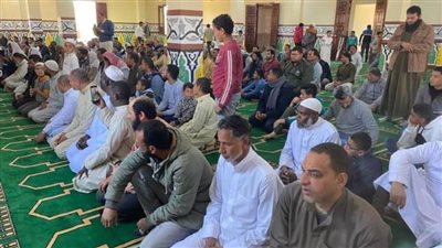 أوقاف الوادي الجديد تفتتح مسجد الجامع بالفرافرة 