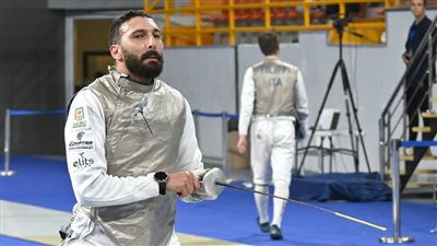 علاء أبوالقاسم يتأهل لربع نهائي كأس العالم لسلاح الشيش بعد مباراة مثيرة مع بطل إيطاليا