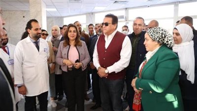 وزير الصحة يشيد بجودة خدمات مستشفى جراحات اليوم الواحد في رأس البر