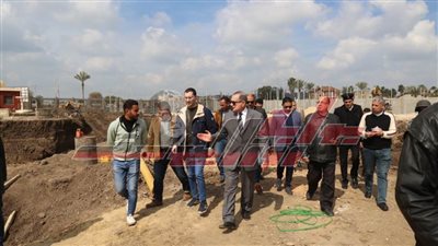 محافظ كفر الشيخ يتفقد المشروعات الخدمية ومركز التنمية الشبابية