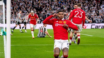 للمرة السادسة في تاريخه..مانشستر يونايتد بطلًا لكأس رابطة المحترفين بالفوز على نيوكاسل