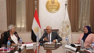 وزير التعليم: مشروع لإنشاء 100 مدرسة مصرية ألمانية