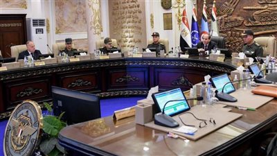 الرئيس السيسي يشهد اختبارات المتقدمين للالتحاق بعدد من الوظائف بوزارة النقل