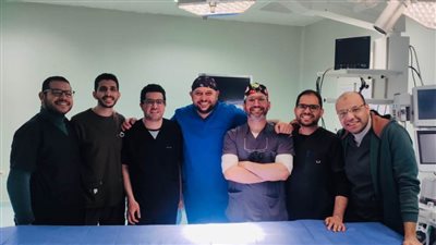 جامعة أسيوط تعلن عن نجاح فريق طبي في إنقاذ حياة رجل في العقد الخامس من العمر إثر إصابته بألم شديد بالصدر