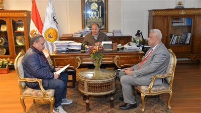 محافظ أسيوط يعلن تنظيم ملتقى للتوظيف الثلاثاء.. 14 مارس 