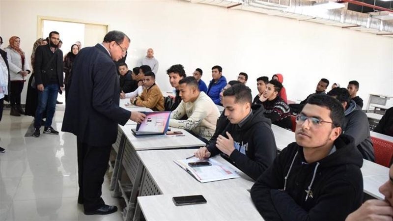 رئيس جامعه بنى سويف