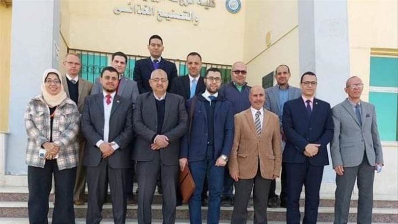 لجنة مركز القياس