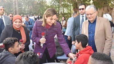 وزيرة الثقافة تشهد انطلاق فعاليات مبادرة 