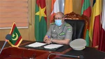قائد الجيش الموريتاني يجري مباحثات مع نظيره الأمريكي