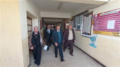 إحالة مدير مرحلة تعليمية ومديري مدرستين بالبحيرة للتحقيق