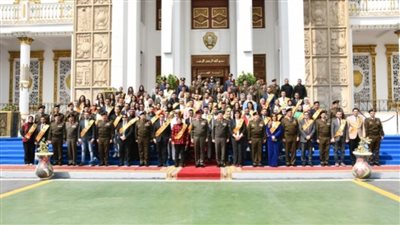 القوات المسلحة تنظم زيارة لوفد الملتقى الثاني للقيادات الشبابية الإعلامية