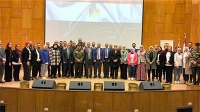   القوات المسلحة تنظم الدورة التدريبية التأهيلية الأولى للعناصر الحكومية بمراكز سيطرة الشبكة الوطنية بعدد من المحافظات