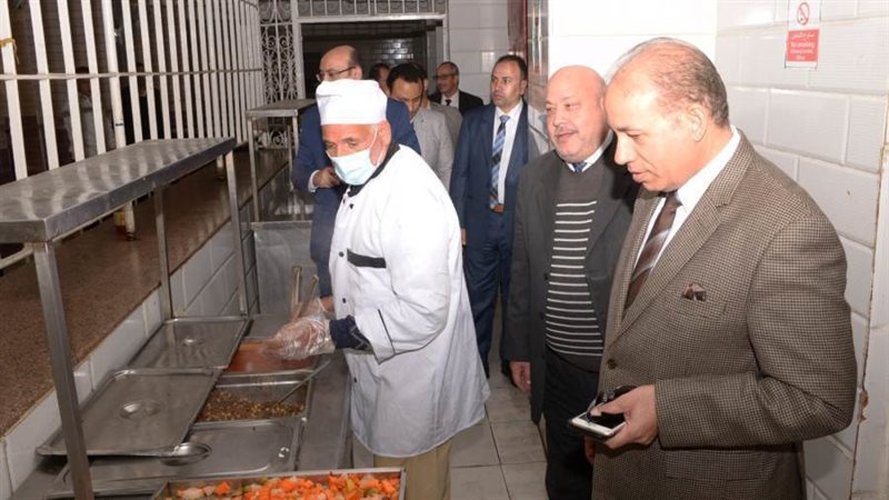 جولة رئيس الجامعة