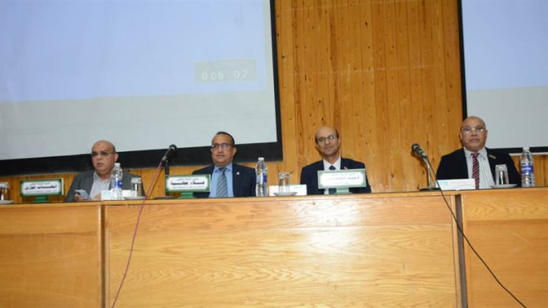 رئيس جامعة أسيوط