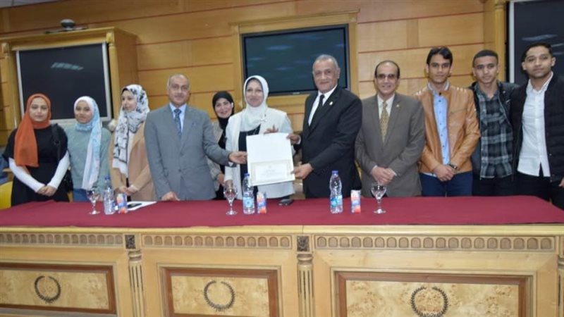 تكريم الفائزين