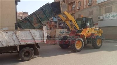 حملات مكبرة لرفع المخلفات القمامة من طرق وشوارع وميادين كفر الشيخ