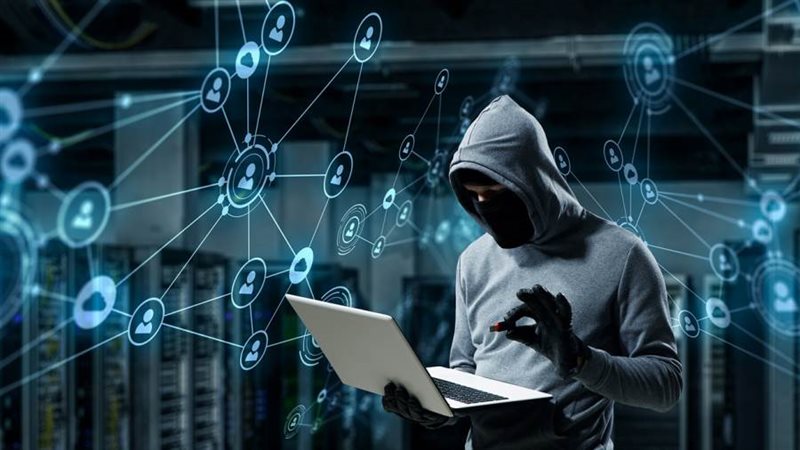 الهجمات الإلكترونية