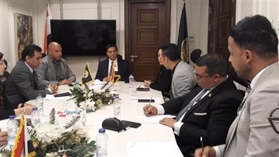 أمين عام حماة الوطن يلتقي شباب الحزب المنضمين لتنسيقية شباب الأحزاب والسياسيين