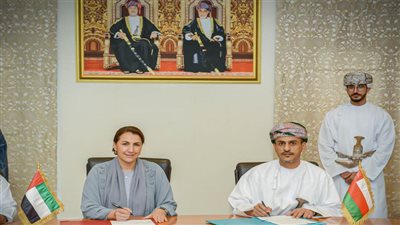 الإمارات وسلطنة عُمان توقعان مذكرة تفاهم في مجال البيئة