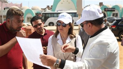 وزيرة الثقافة ومحافظ أسوان يتفقدان تطوير قصر «ثقافة أسوان» ومكتبة «مصر العامة»